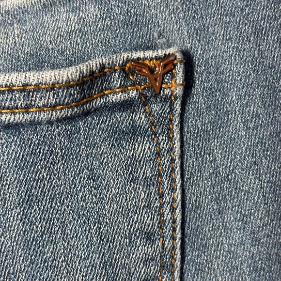 Vigoss Women's Blue Distressed Jeans - Picture 4 of 6